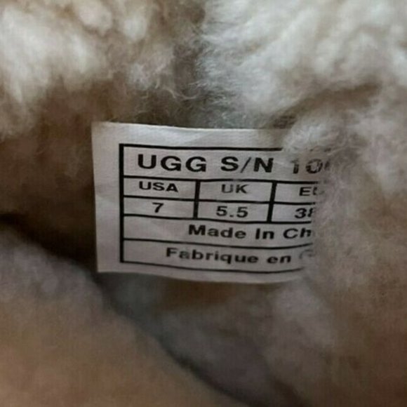 UGG Australia Classic Short Blue Sparkle Sequin Sherpa Boots Womens 7 1002765 - Picture 9 of 12